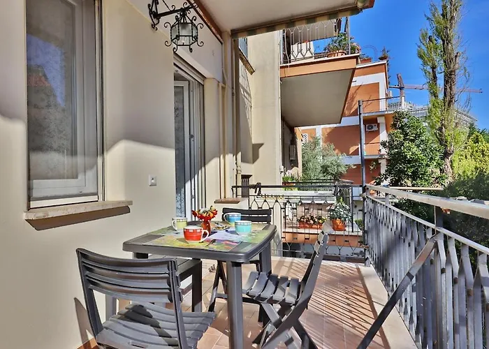 Casa Maroi Metro A Cornelia 2 Da Letto ローマ