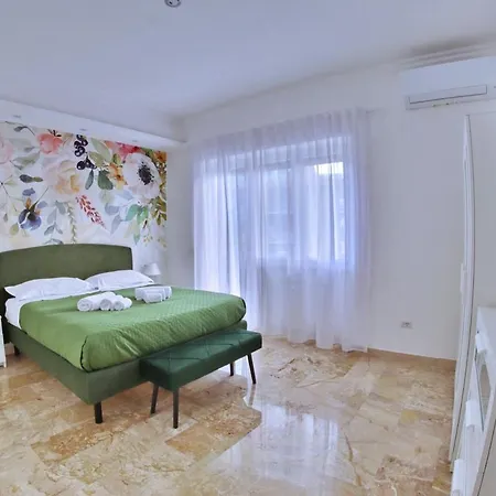 Apartman Casa Maroi Metro A Cornelia 2 Da Letto