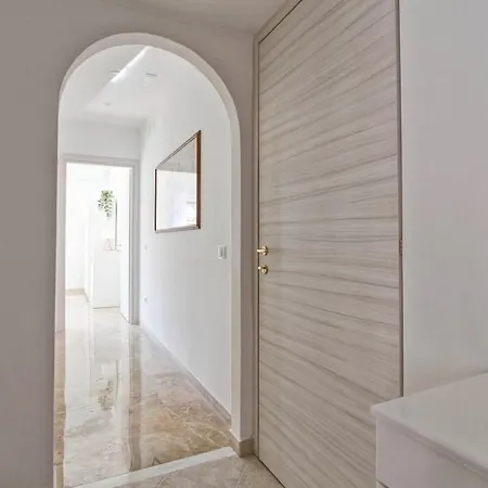 Apartman Casa Maroi Metro A Cornelia 2 Da Letto *